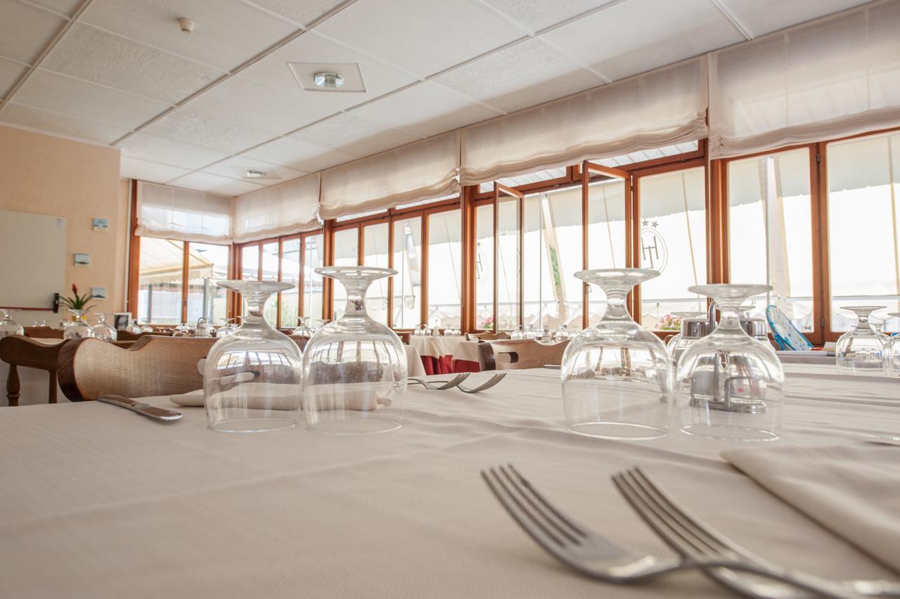 Hotel Lorenzo Celle Ligure Kültér fotó