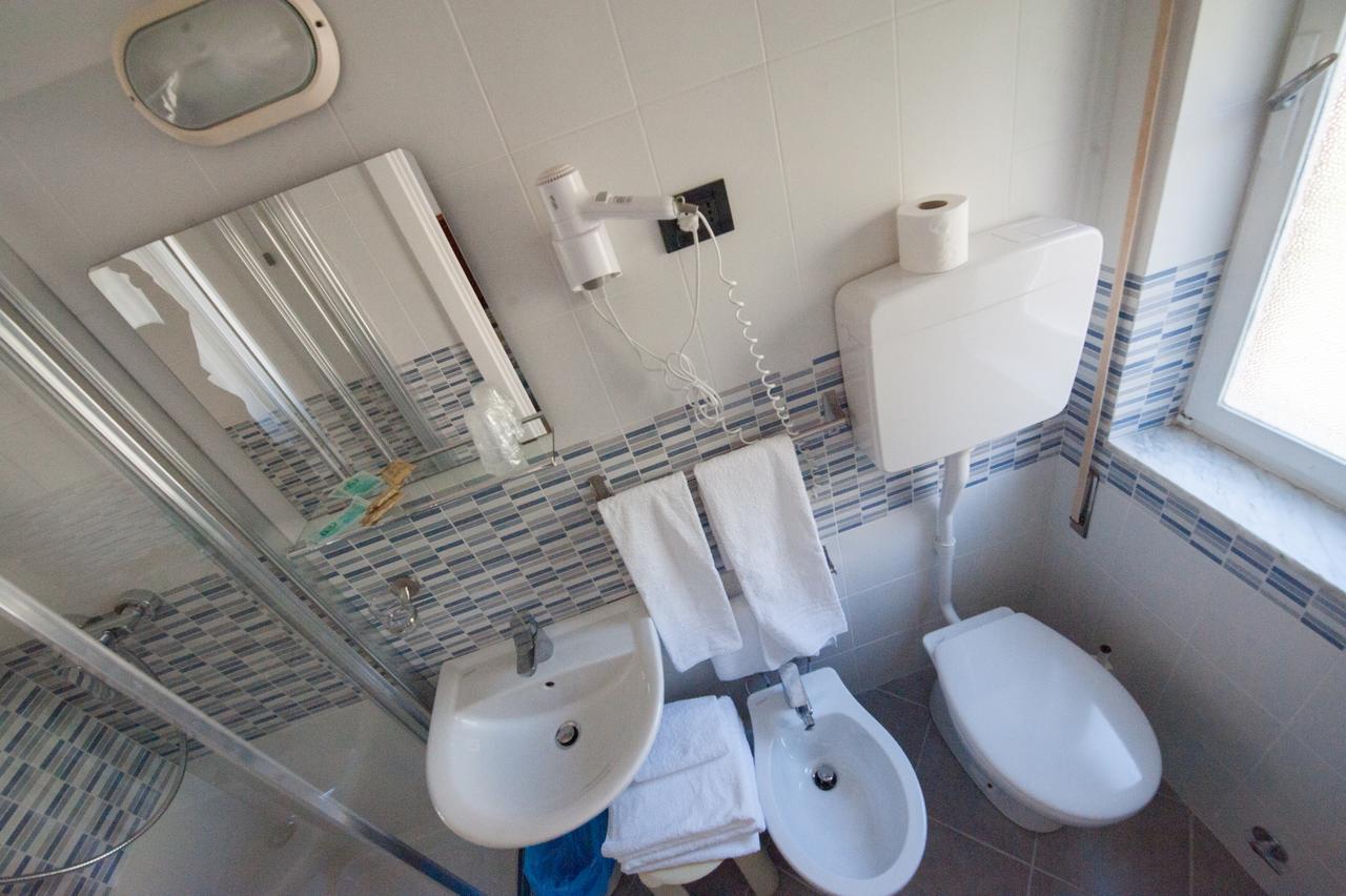 Hotel Lorenzo Celle Ligure Kültér fotó