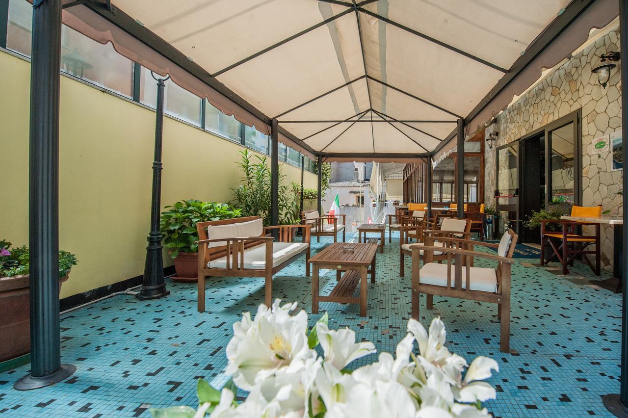 Hotel Lorenzo Celle Ligure Kültér fotó